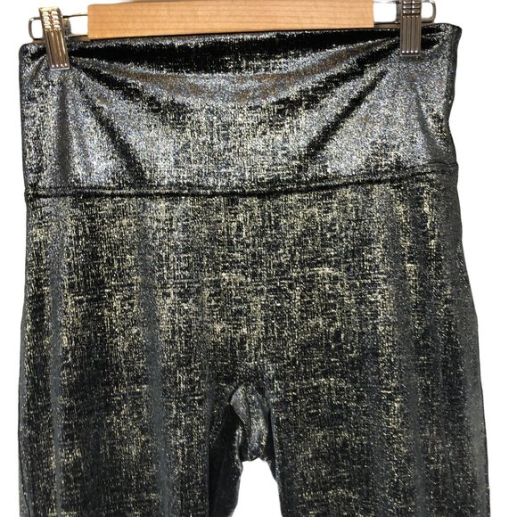 SPANX Velvet Shine Shimmer Leggings, Black & Gold.
In EUC. Worn once. - Picture 5 of 7